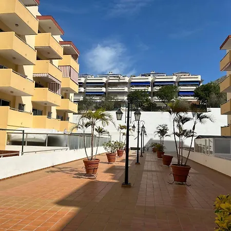 Apartamento Modern Sunny 100m From The *
