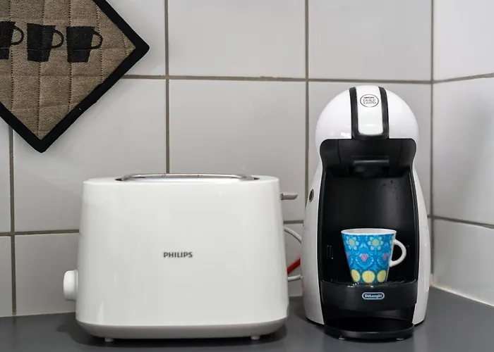 Modern Sunny 100m From The * 로스크리스티아노스