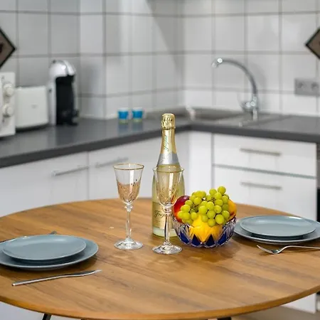 Modern Sunny 100m From The