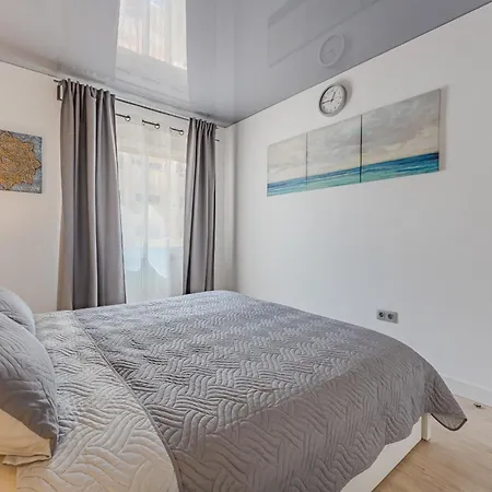 Apartament Modern Sunny 100m From The Los Cristianos (Tenerife)
