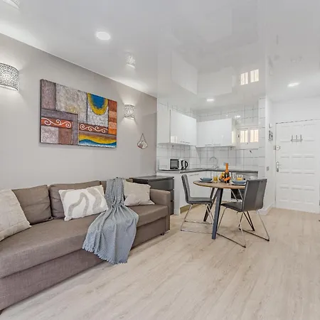 Modern Sunny 100m From The